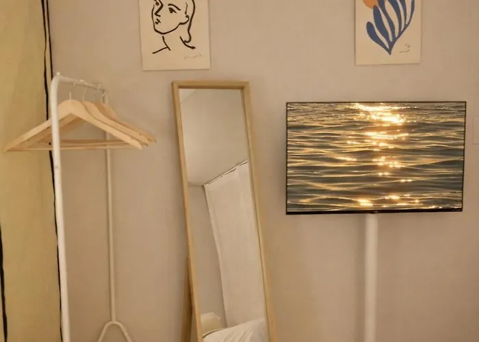 10 Min To Sillim & Seowon Station, Cozy Studio, Luggage Storage * ソウル特別市